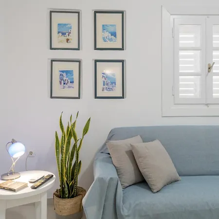 Coastal Escape - 2 Min From Perísza